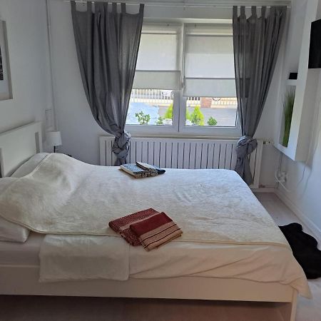 Apartamento Soba Dvori Zaprešić Exterior foto